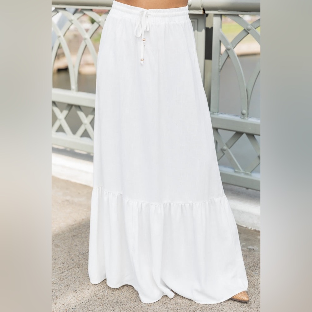 Pink Lily White Maxi Skirt Size small